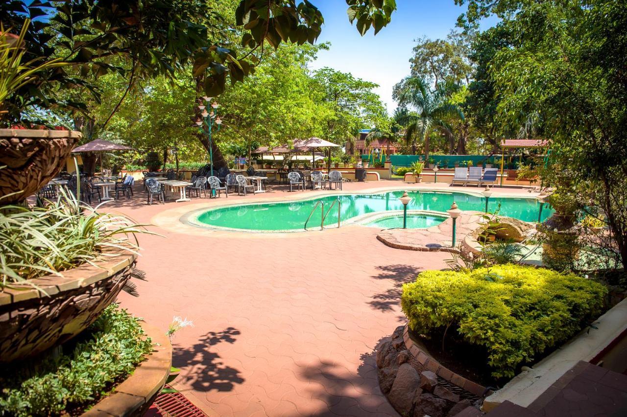 Adamo The Resort Matheran Dış mekan fotoğraf