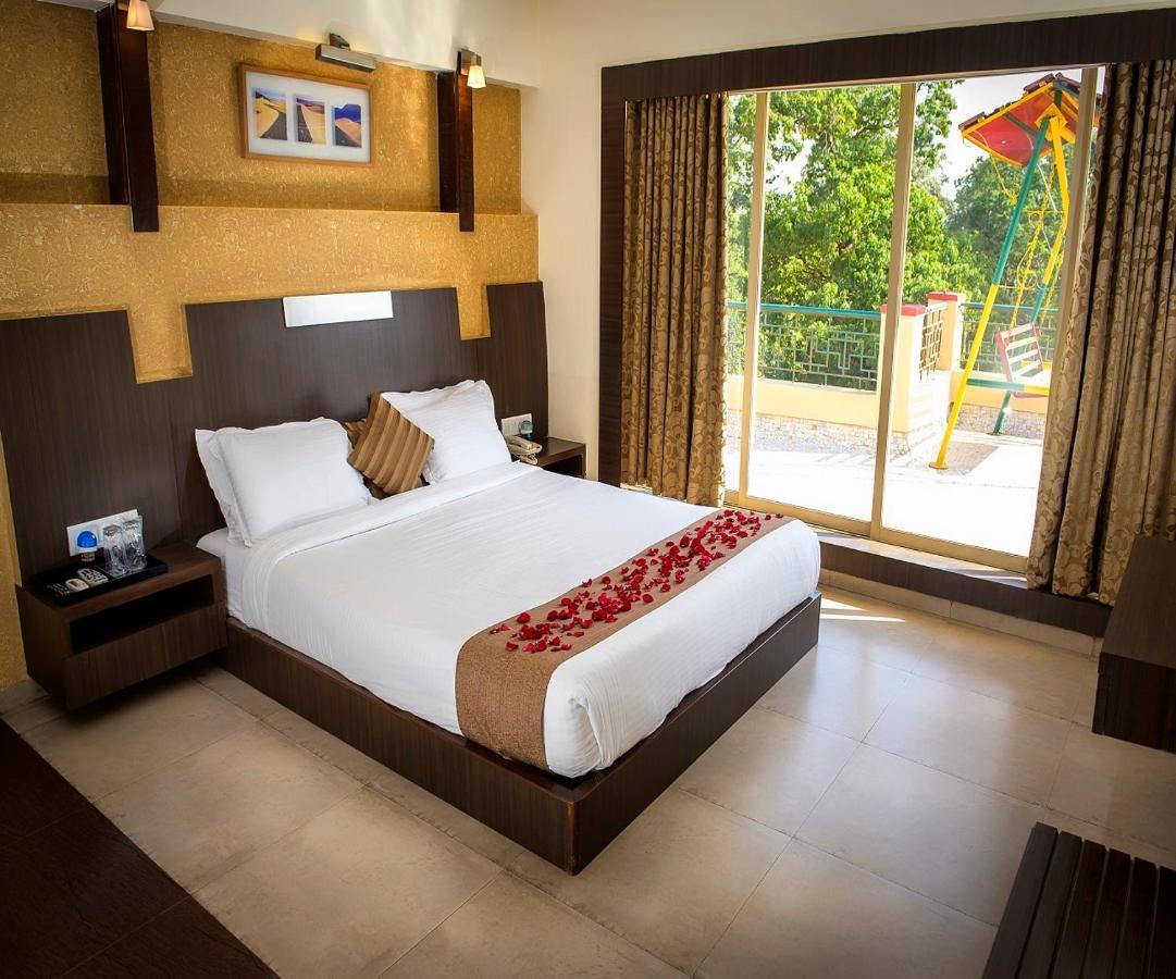 Adamo The Resort Matheran Dış mekan fotoğraf
